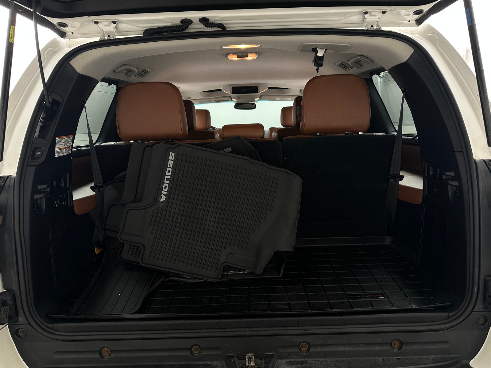 Thumbnail: 2014 Toyota Sequoia - 6