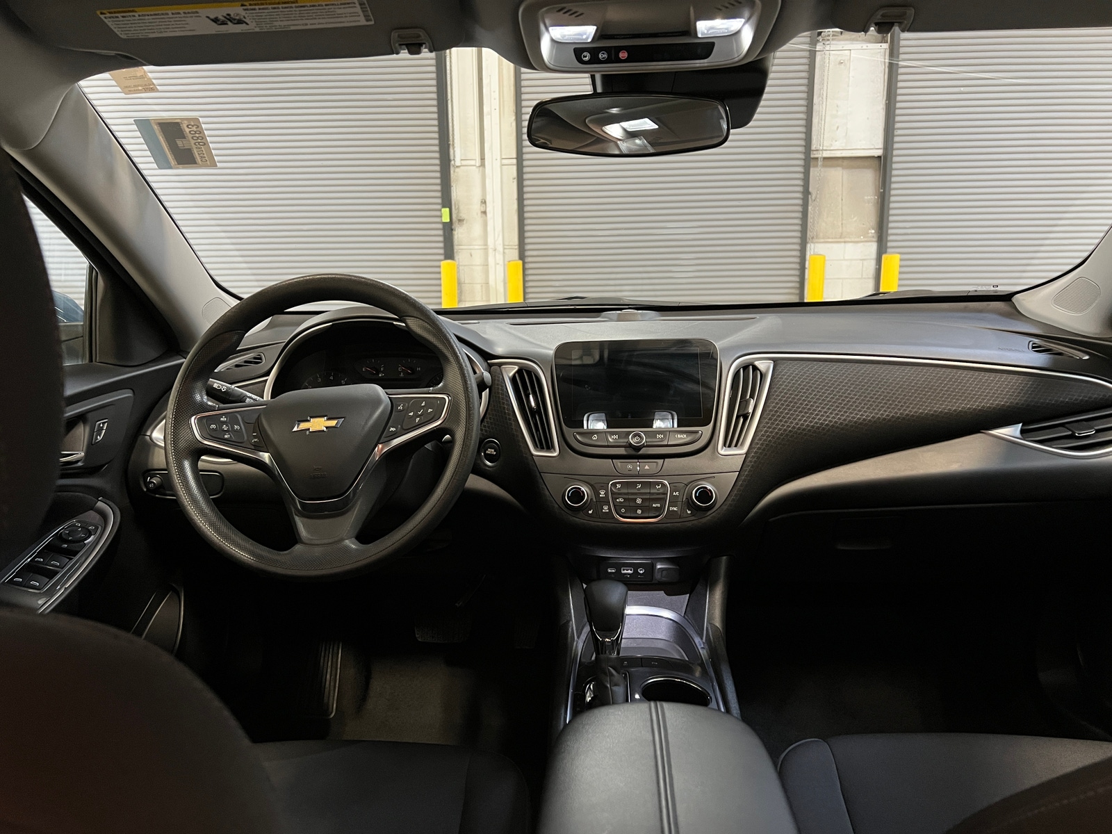 Thumbnail: 2024 Chevrolet Malibu - 3