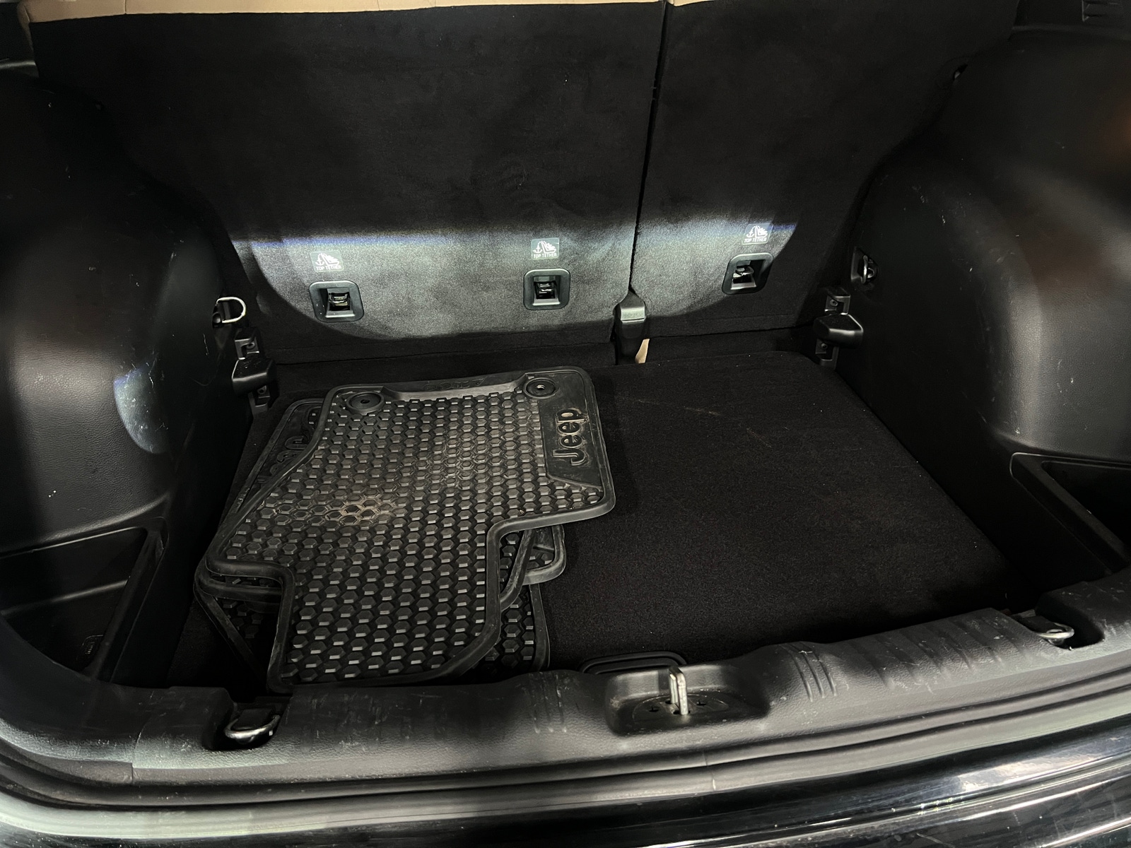 Thumbnail: 2018 Jeep Compass - 7