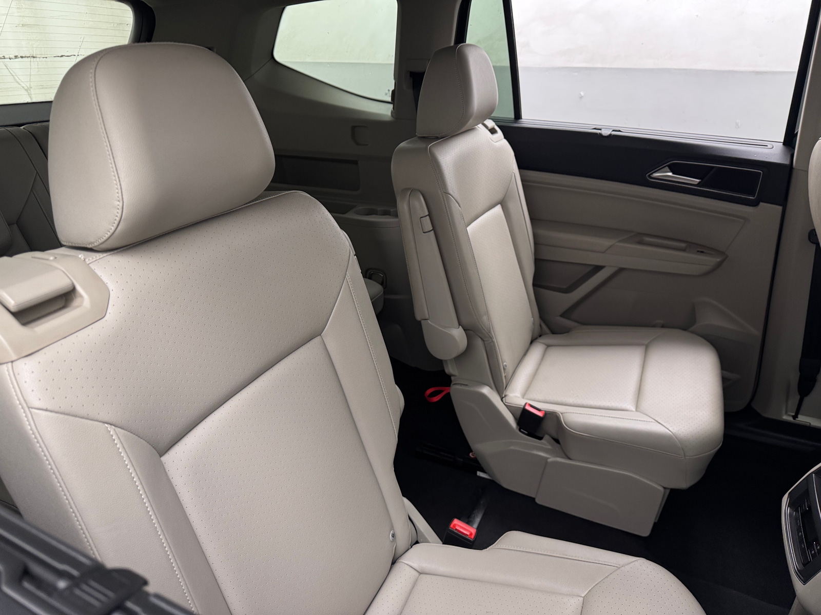 Thumbnail: 2019 Volkswagen Atlas - 5