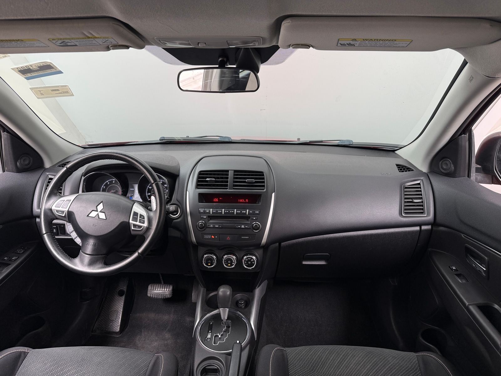 Thumbnail: 2013 Mitsubishi Outlander Sport - 3