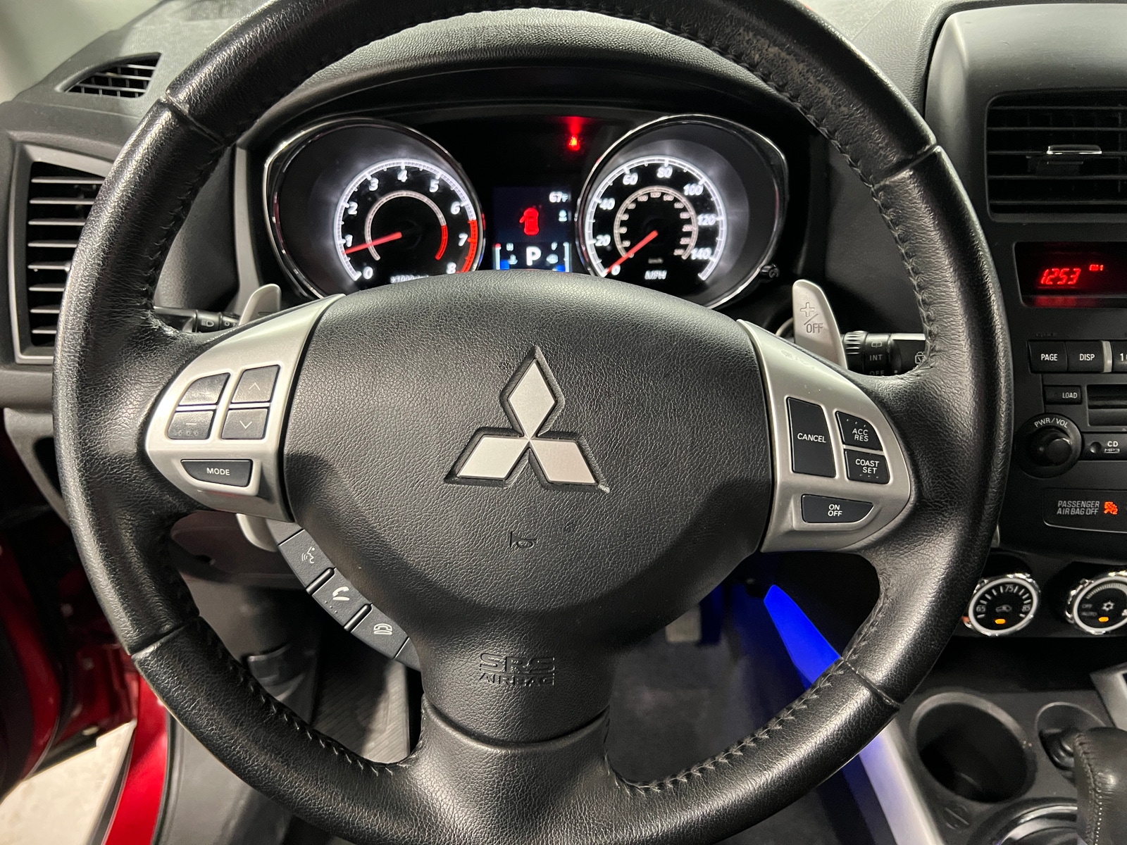 Thumbnail: 2013 Mitsubishi Outlander Sport - 5