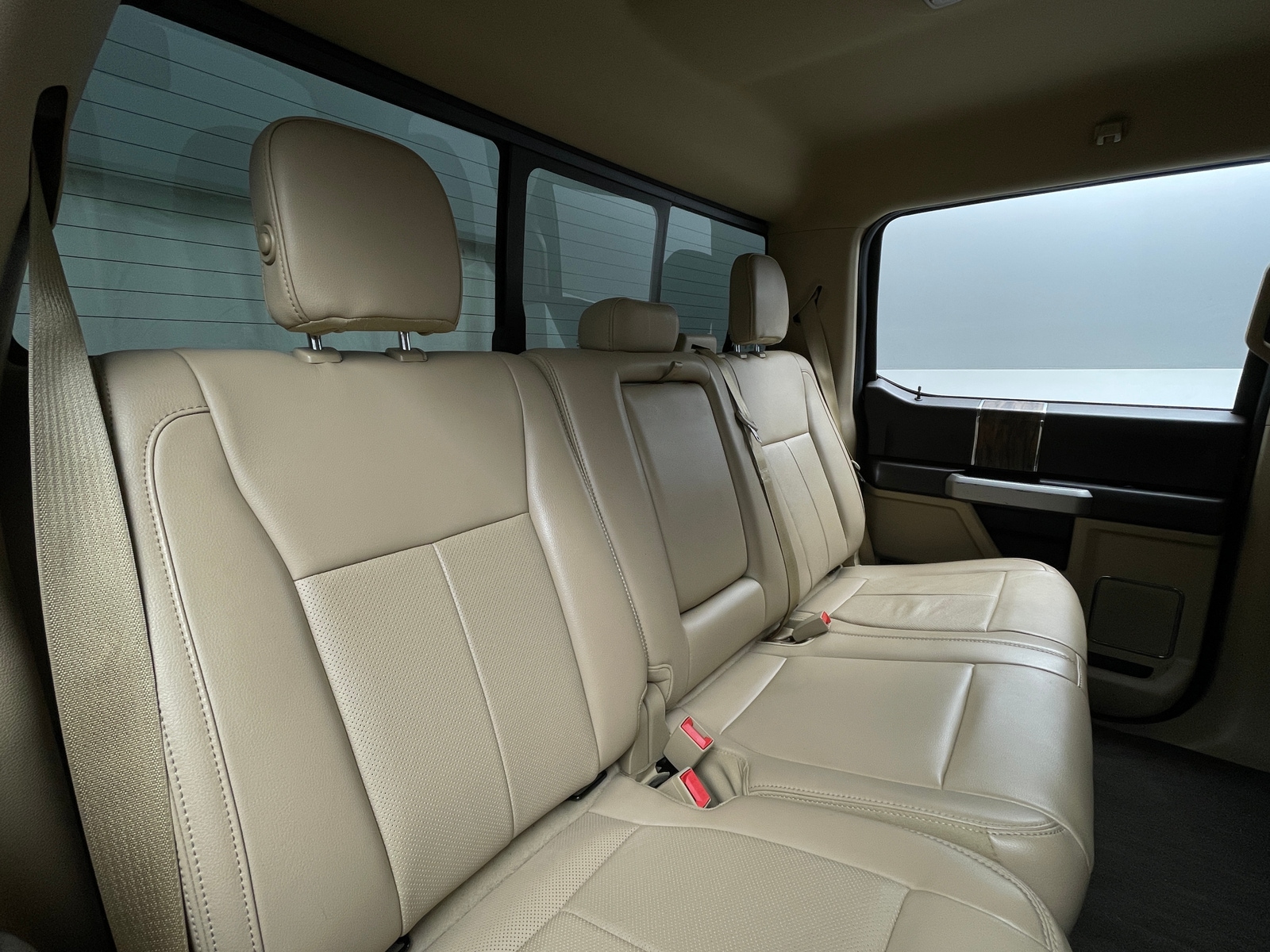 Thumbnail: 2019 Ford Econoline - 5