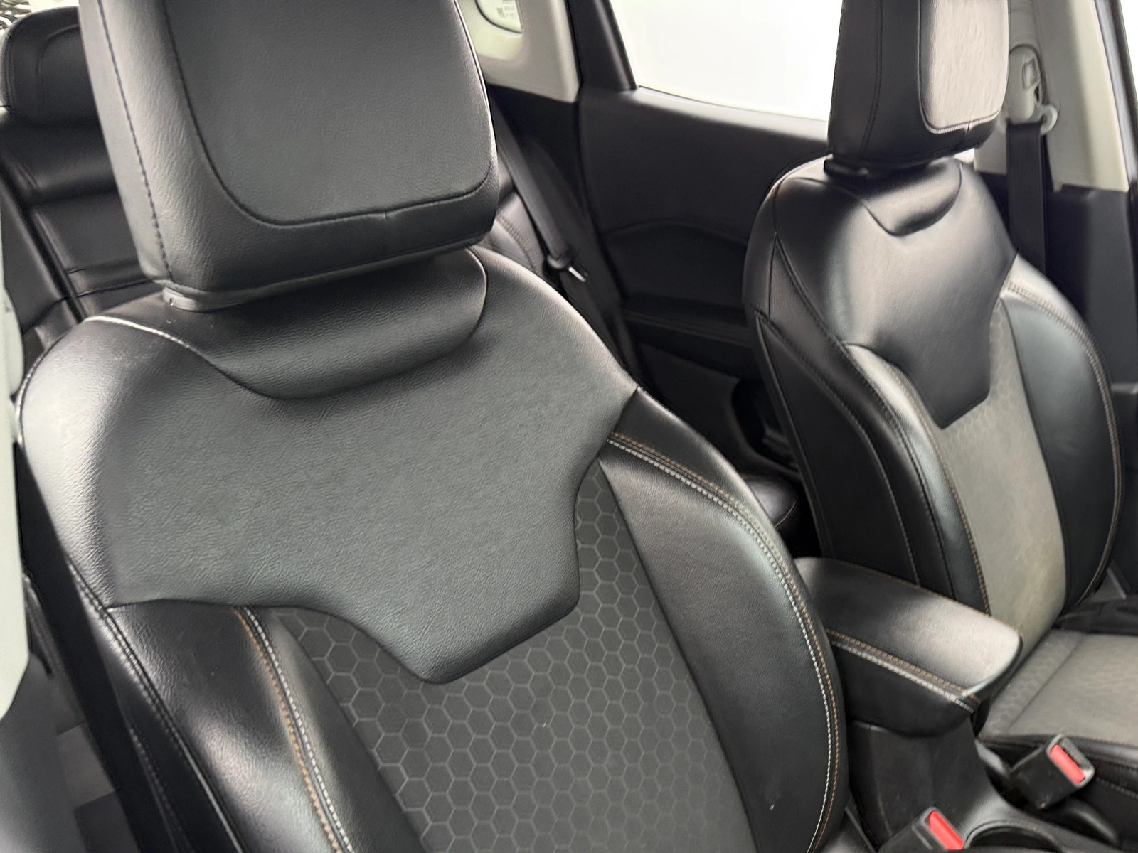 Thumbnail: 2018 Jeep Compass - 2