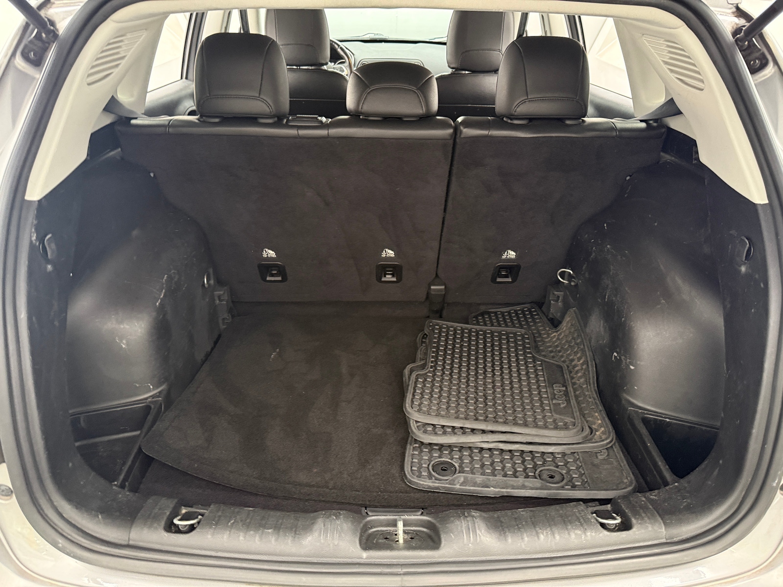 Thumbnail: 2018 Jeep Compass - 7