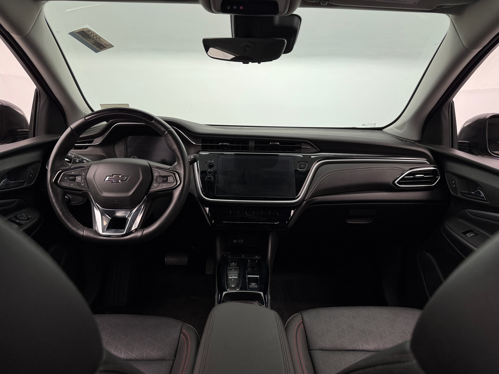 Thumbnail: 2023 Chevrolet Bolt EUV - 2