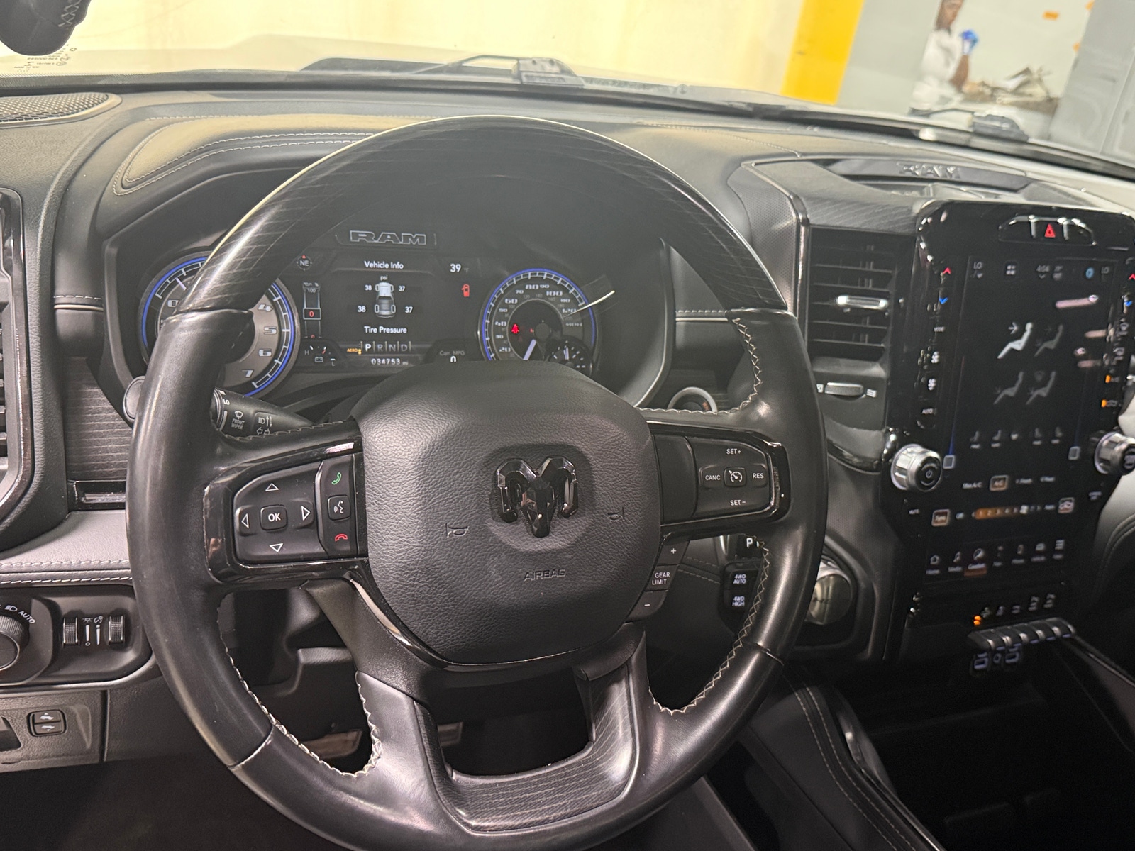 Thumbnail: 2022 RAM 1500 - 4