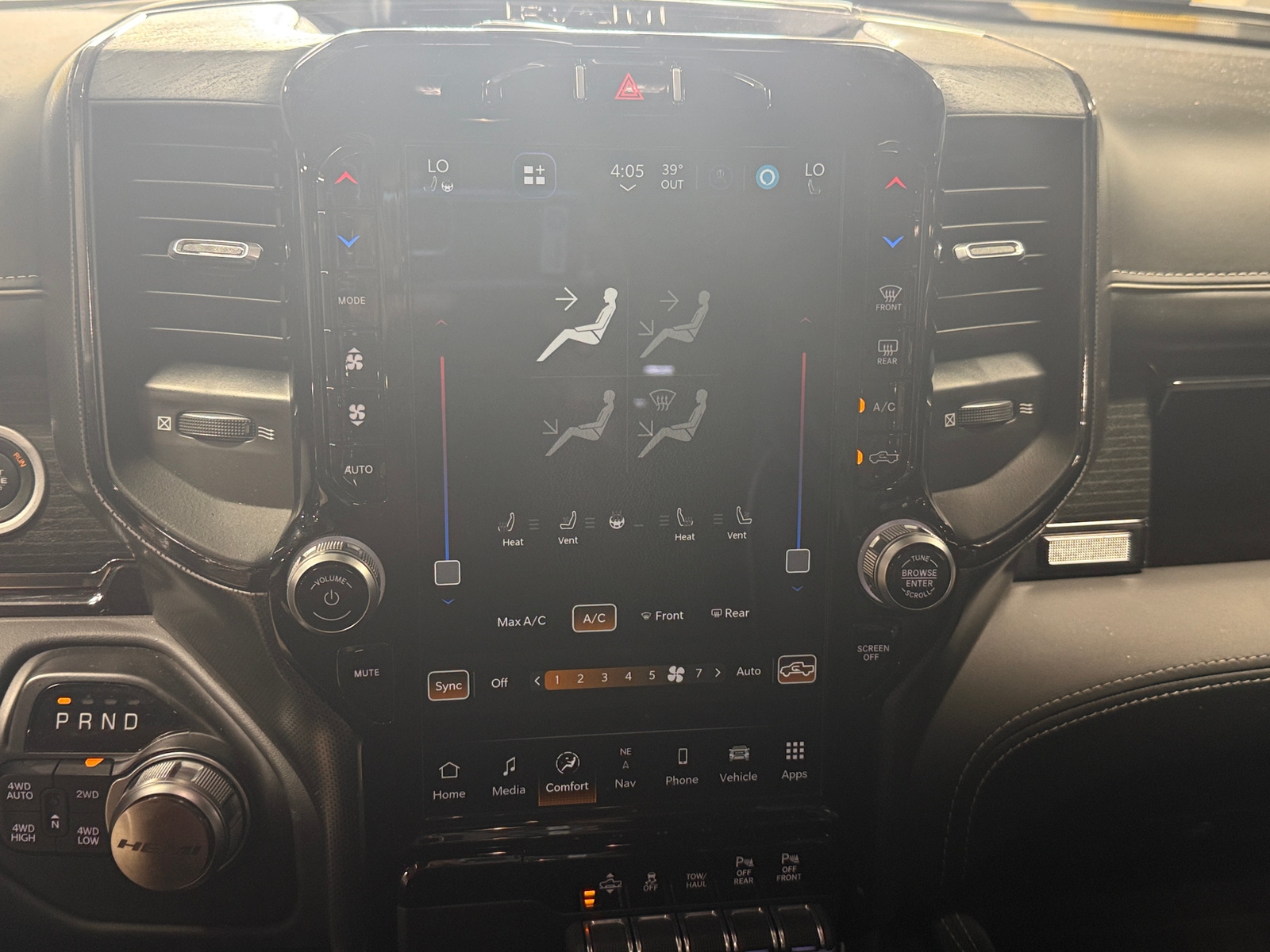 Thumbnail: 2022 RAM 1500 - 3