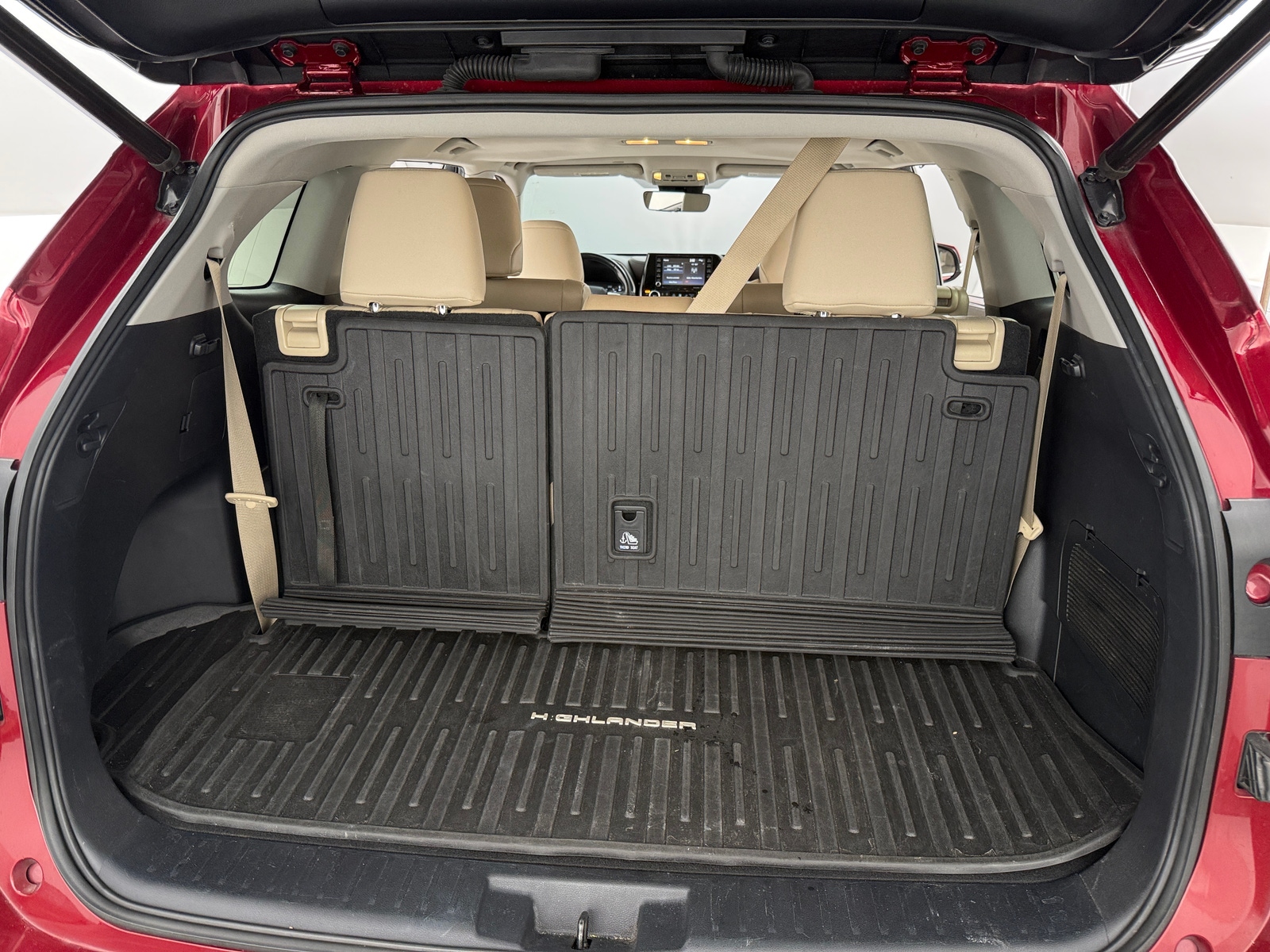 Thumbnail: 2021 Toyota Highlander - 6