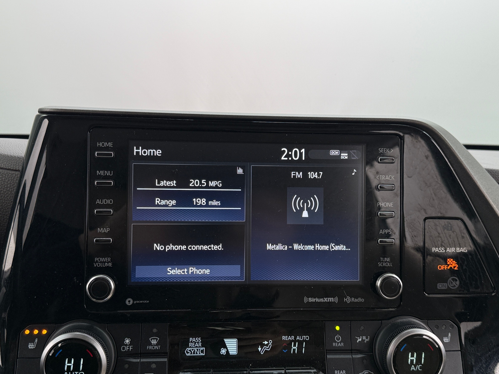 Thumbnail: 2021 Toyota Highlander - 3