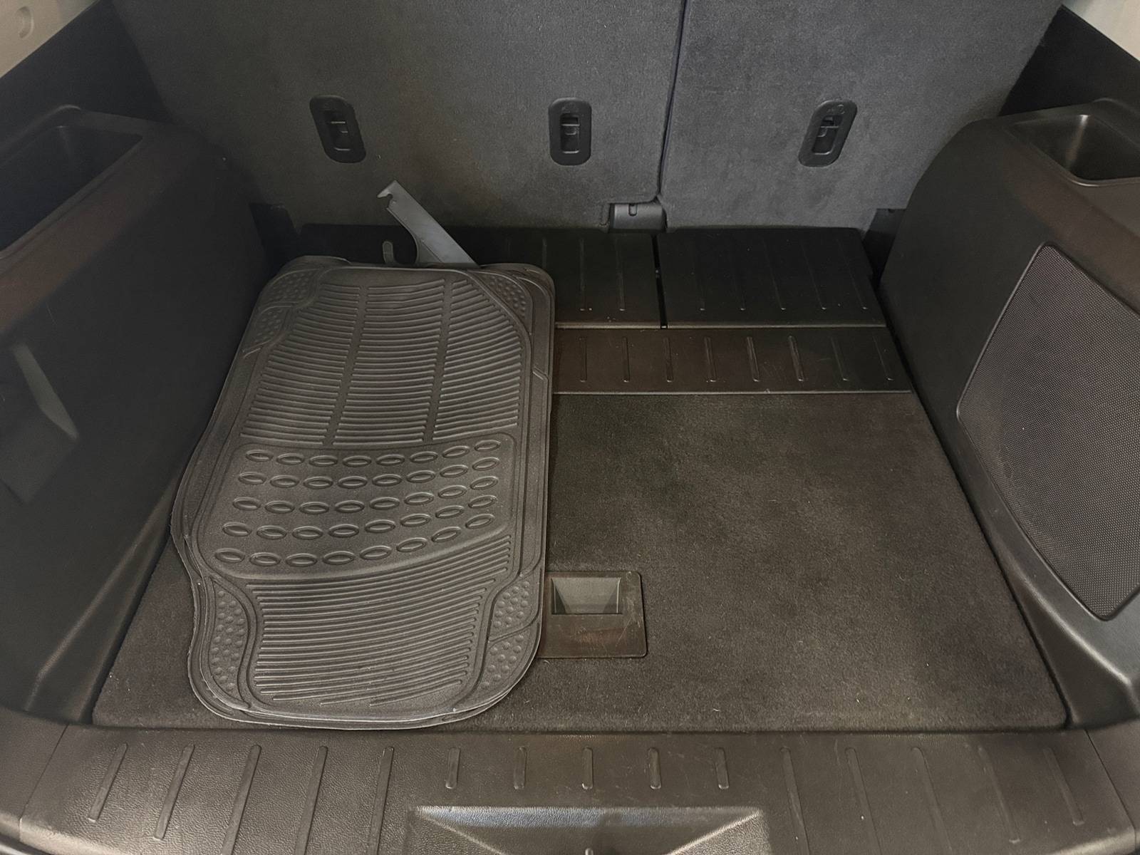 Thumbnail: 2012 Chevrolet Equinox - 7