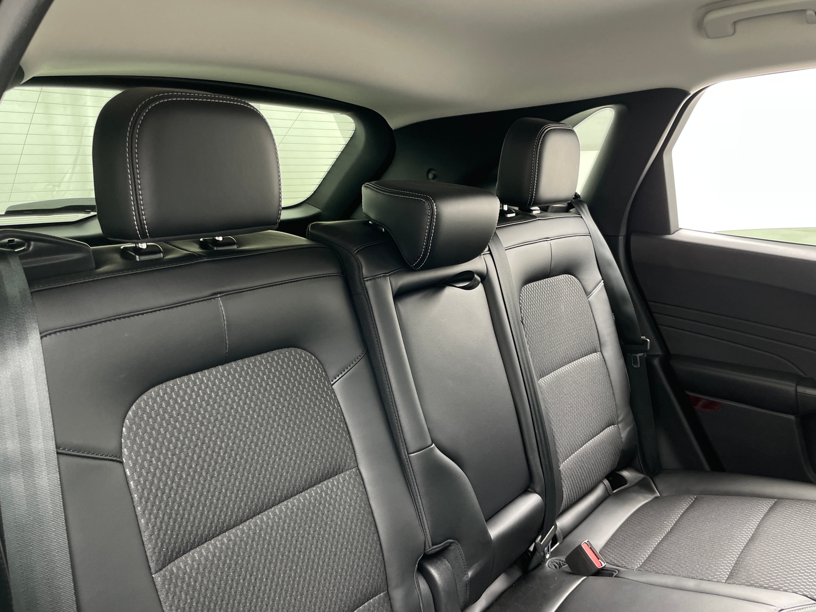 Thumbnail: 2025 Ford Escape - 6