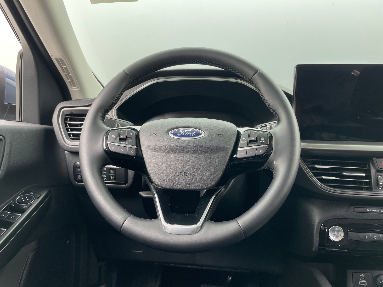 Thumbnail: 2025 Ford Escape - 5