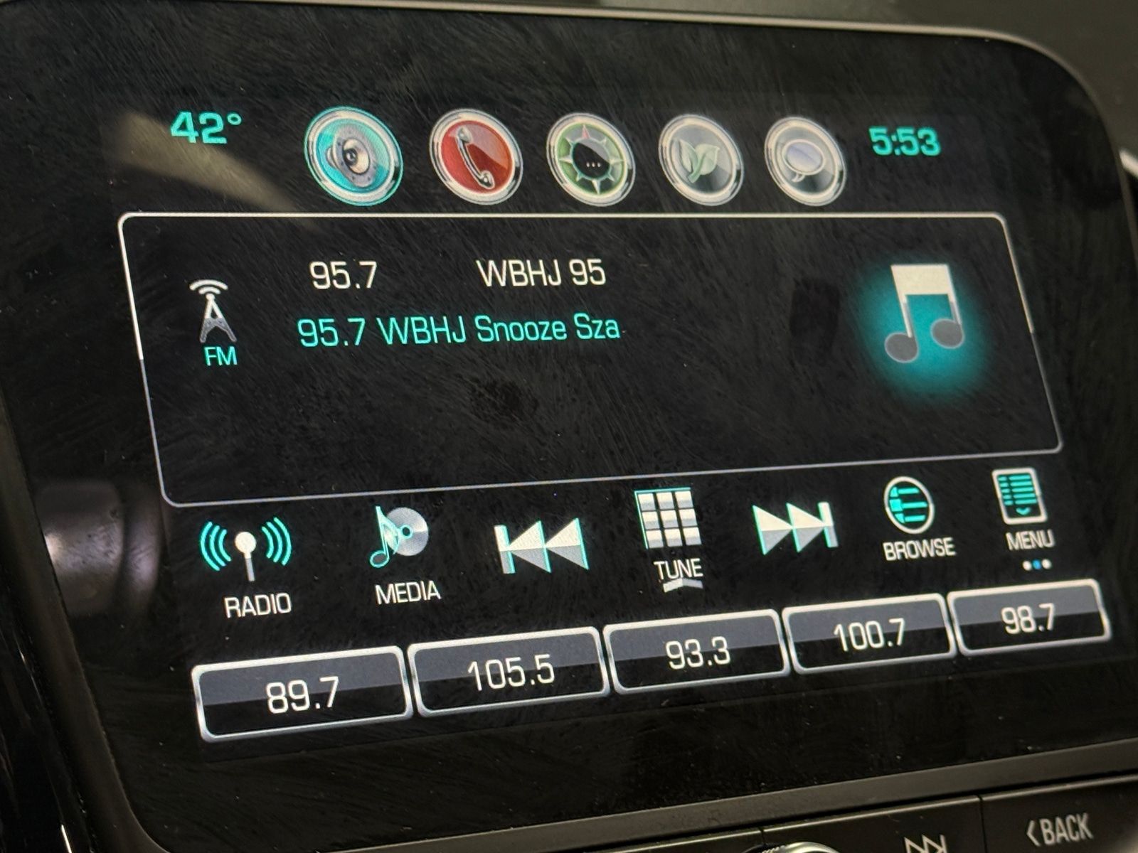 Thumbnail: 2018 Chevrolet Volt - 4