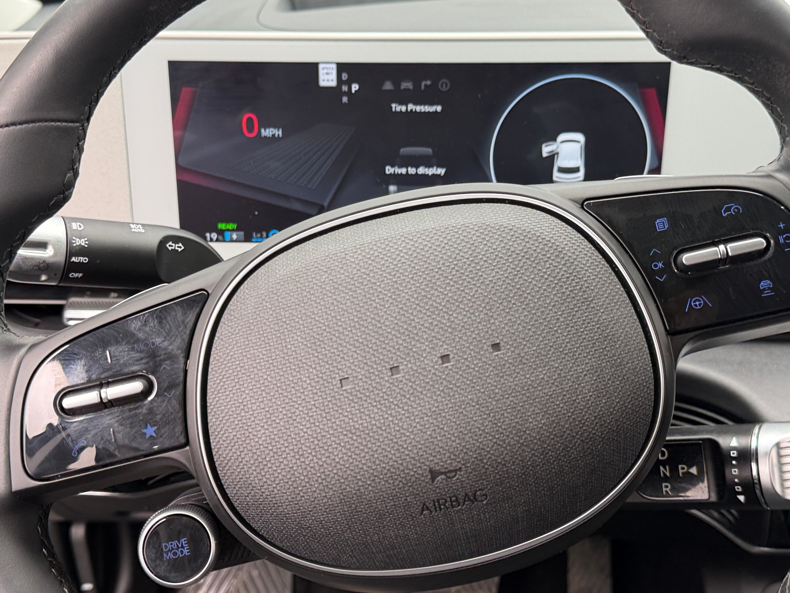 Thumbnail: 2023 Hyundai Ioniq 5 - 4