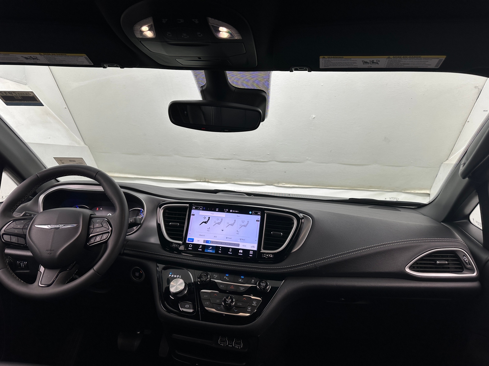 Thumbnail: 2024 Chrysler Pacifica - 2