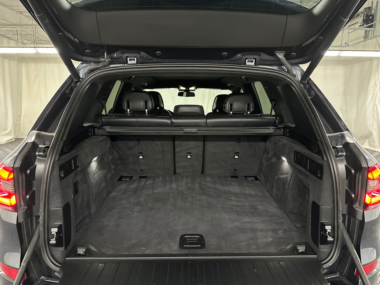 Thumbnail: 2020 BMW X5 - 6