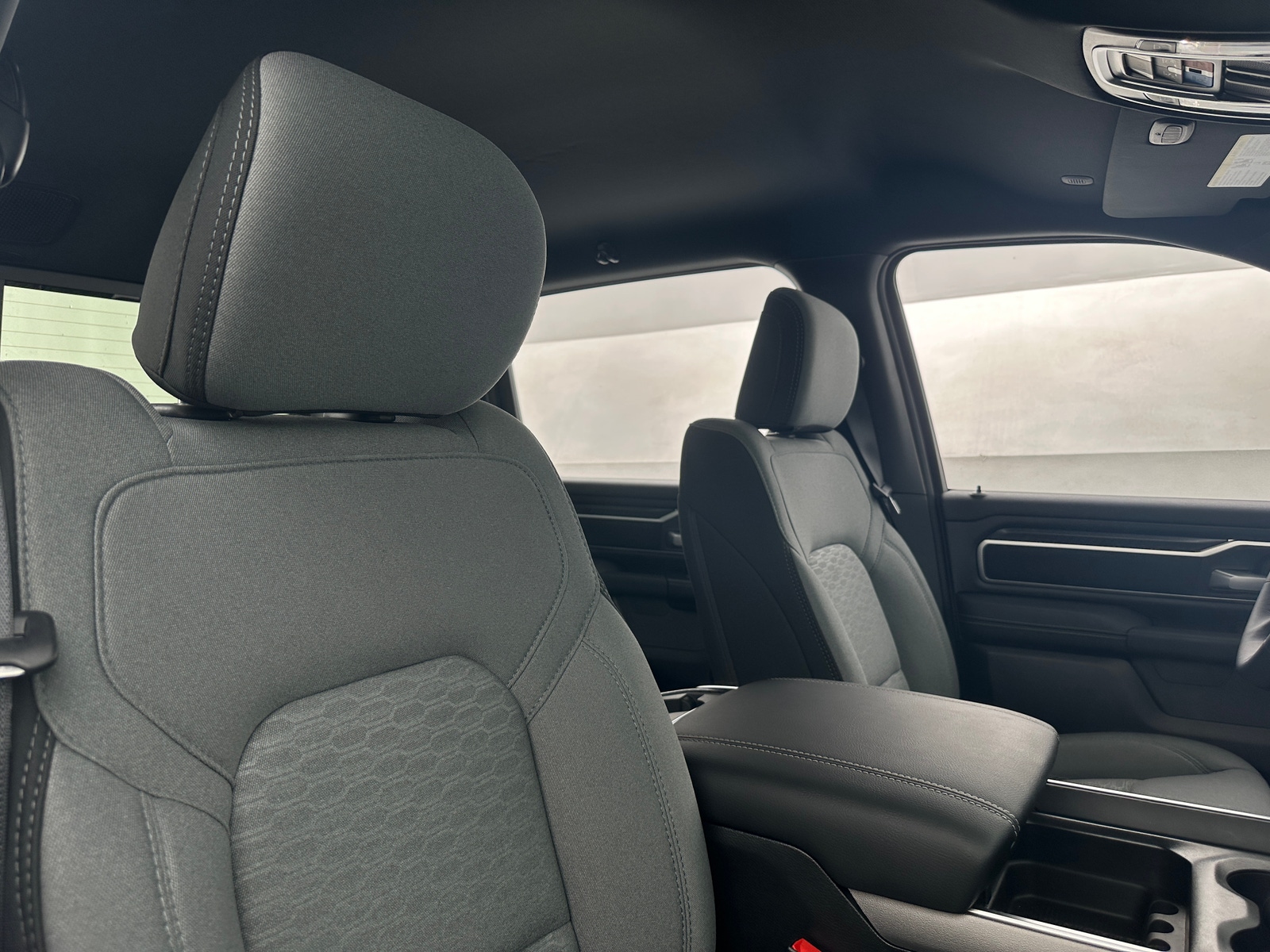 Thumbnail: 2025 RAM 1500 - 2