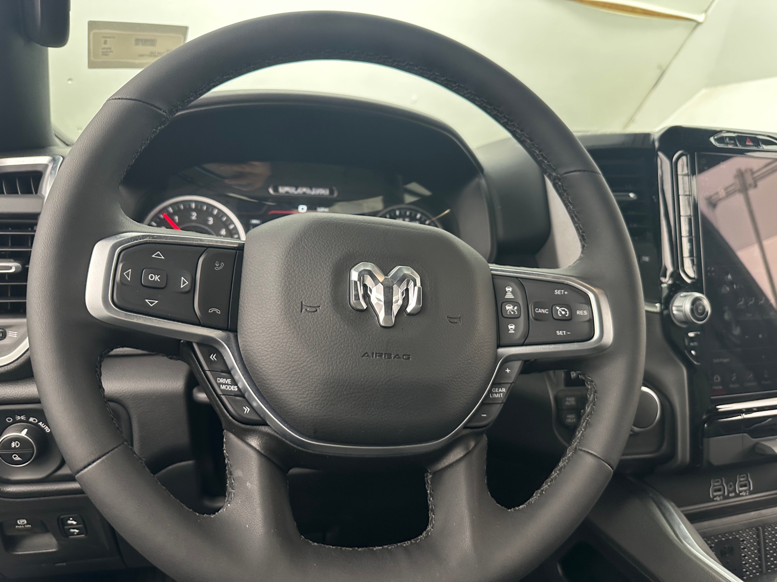 Thumbnail: 2025 RAM 1500 - 5