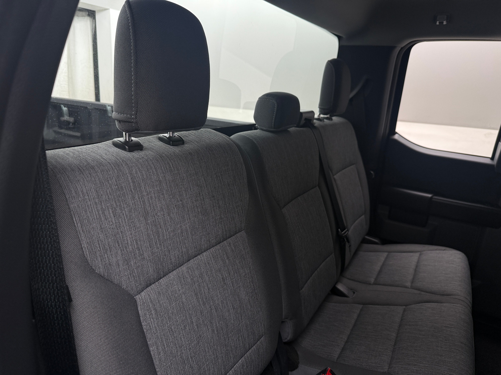 Thumbnail: 2021 Ford Econoline - 6