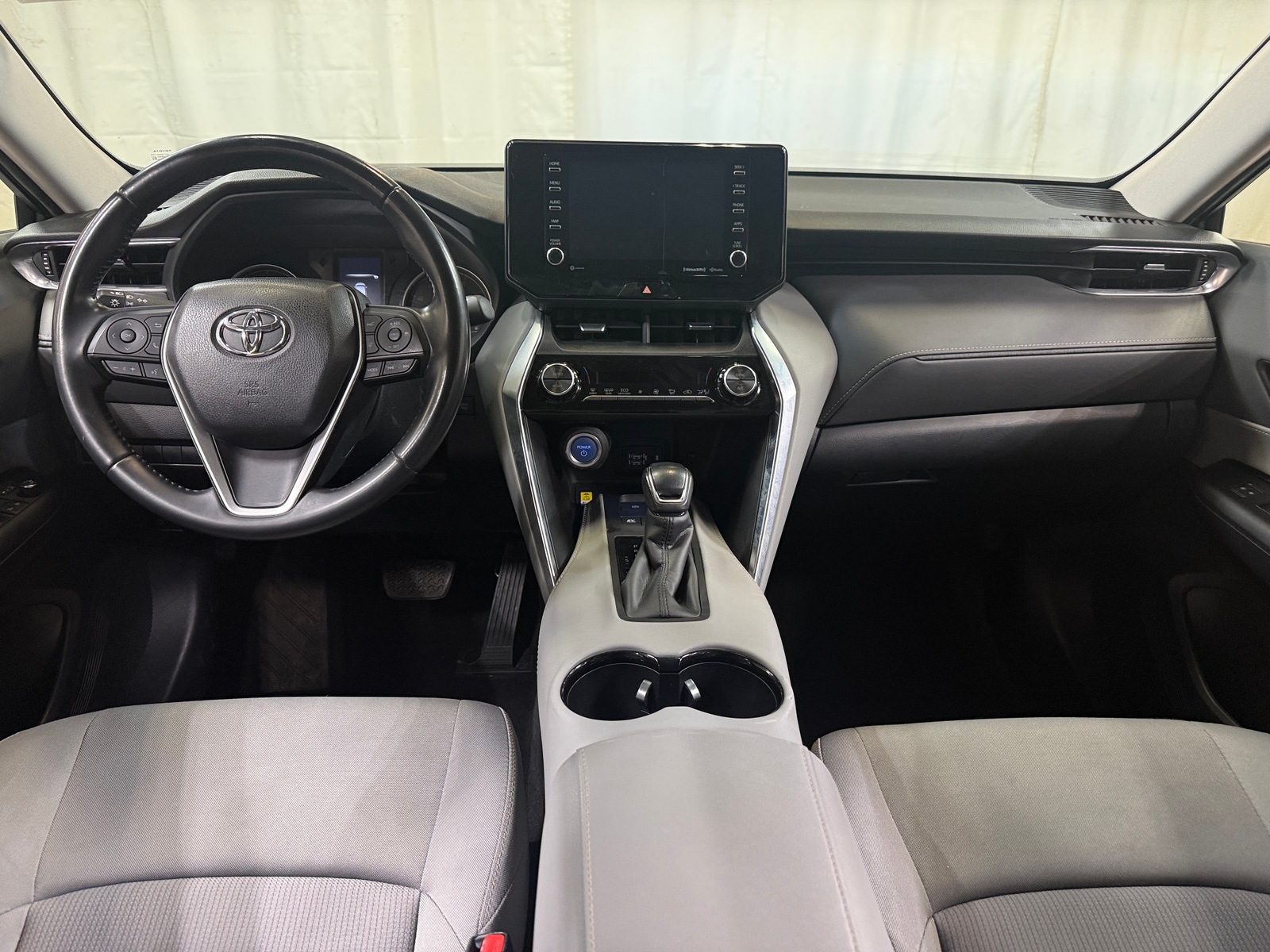 Thumbnail: 2021 Toyota Venza - 3