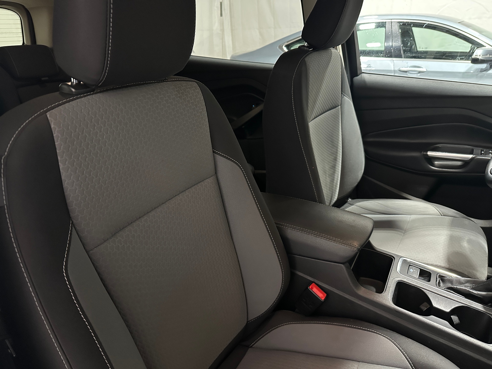 Thumbnail: 2019 Ford Escape - 2