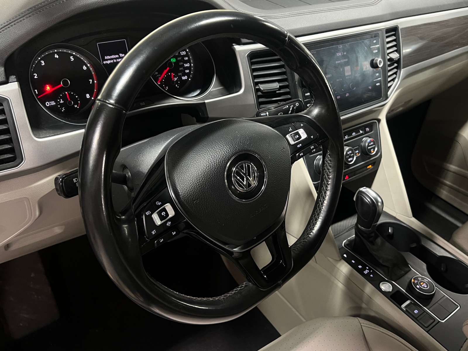 Thumbnail: 2019 Volkswagen Atlas - 4