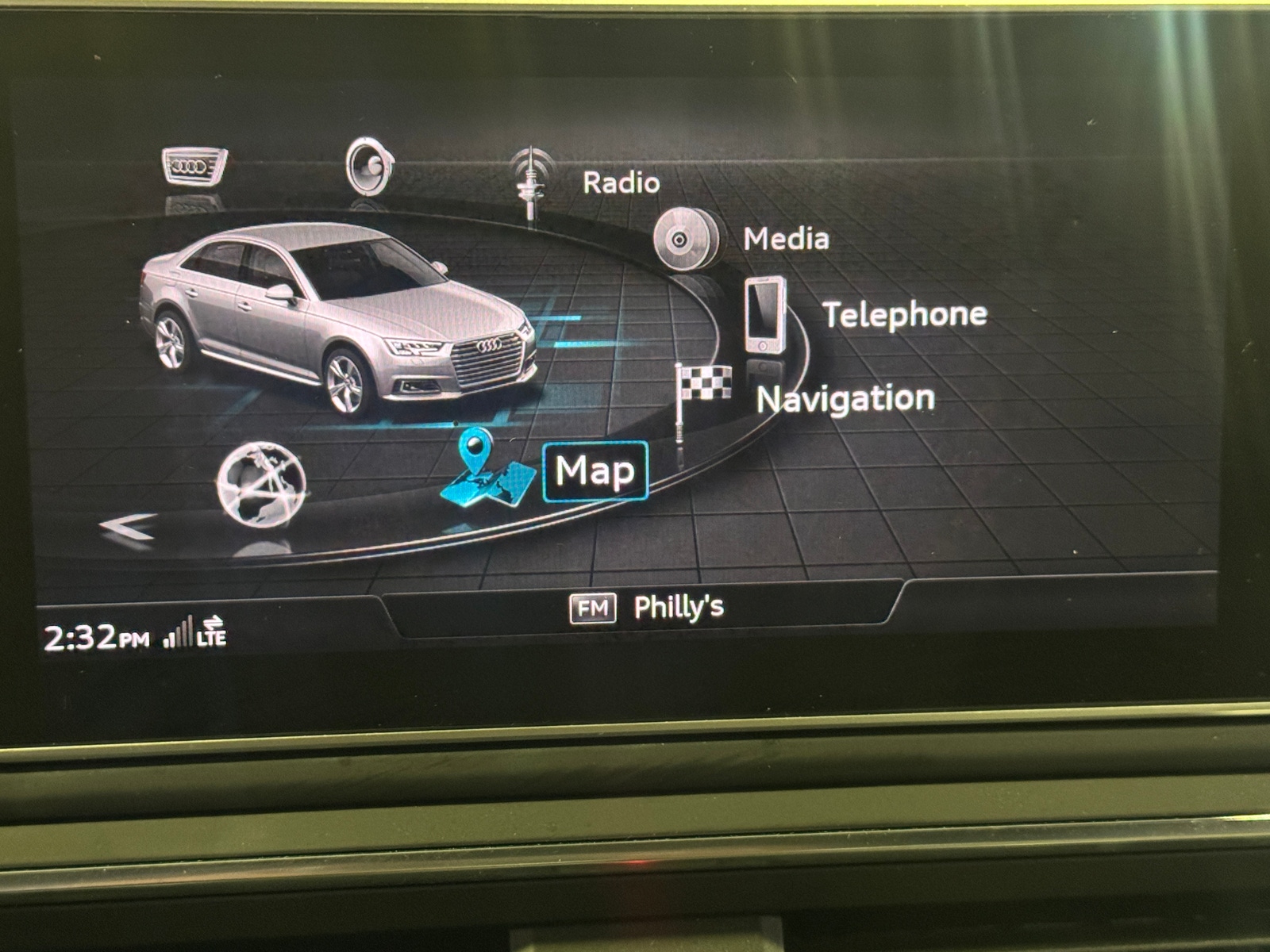 Thumbnail: 2018 Audi A4 - 3