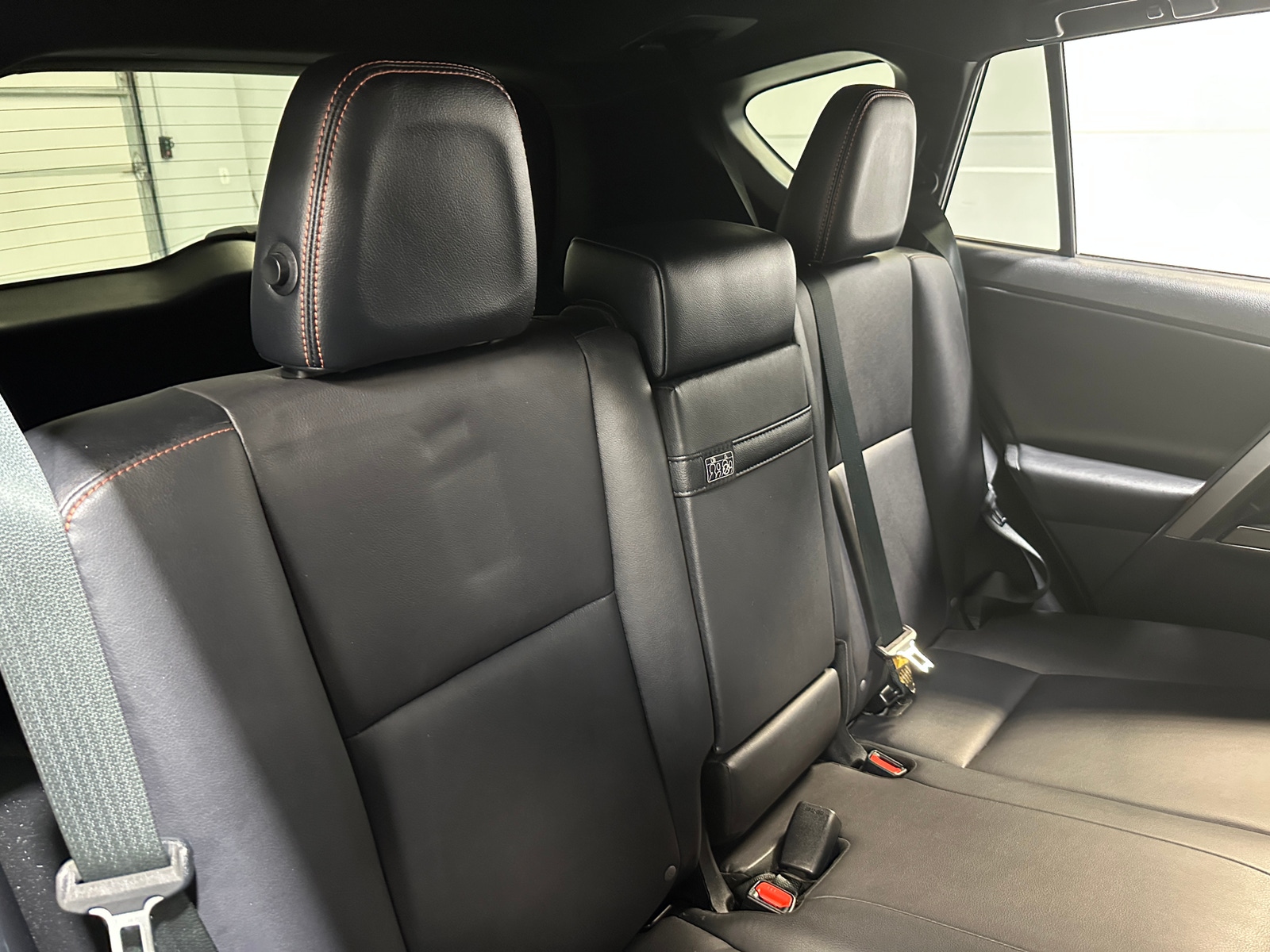 Thumbnail: 2018 Toyota RAV4 - 5