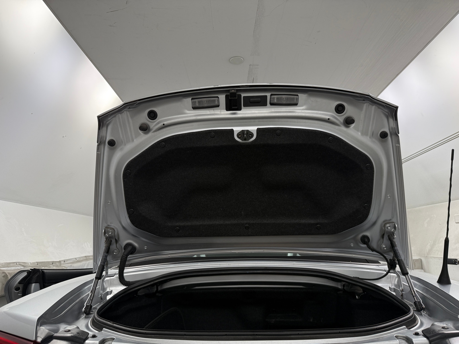 Thumbnail: 2018 Fiat 124 Spider - 6