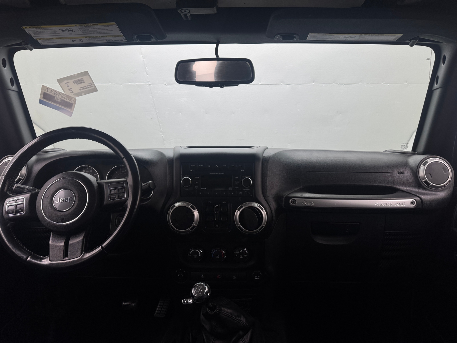 Thumbnail: 2017 Jeep Wrangler - 3