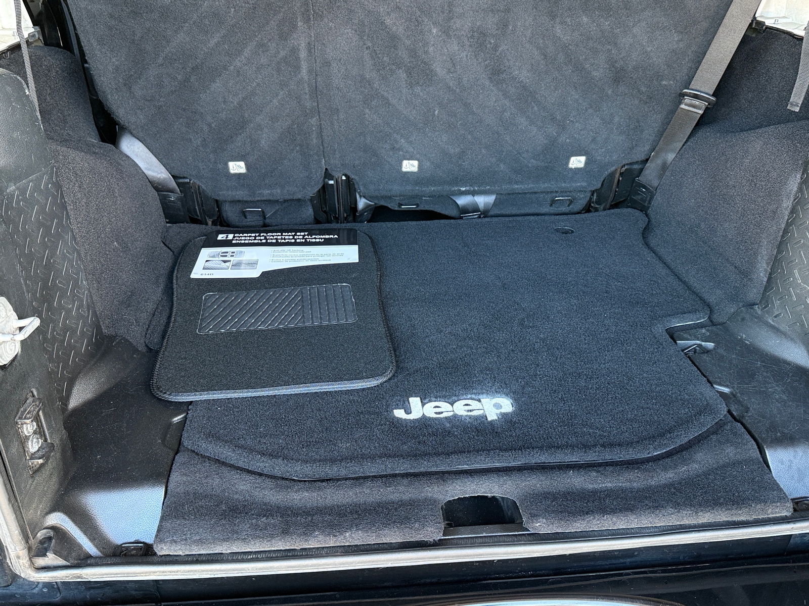 Thumbnail: 2017 Jeep Wrangler - 7