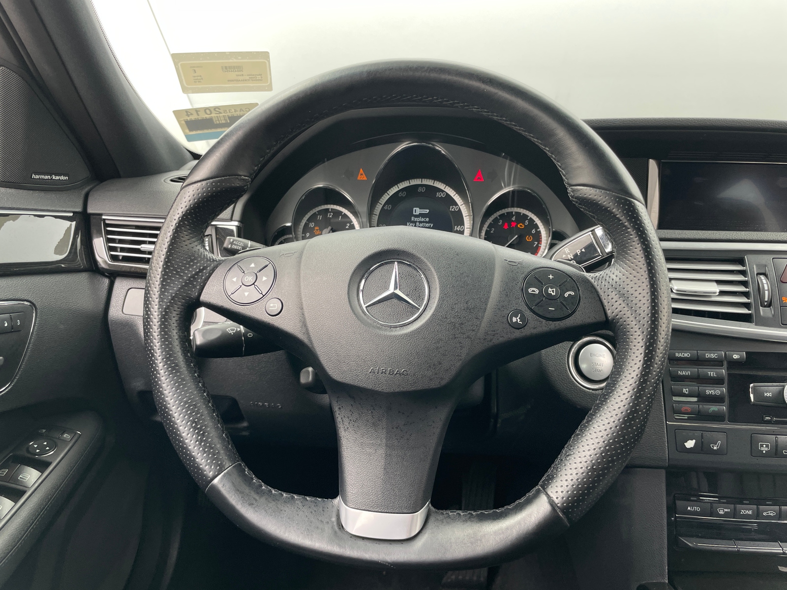 Thumbnail: 2010 Mercedes-Benz E-Class - 4