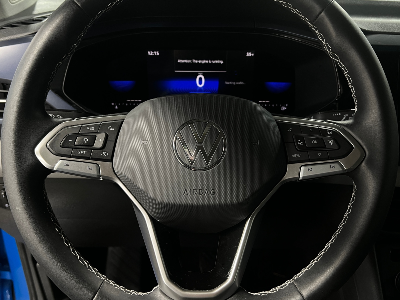 Thumbnail: 2022 Volkswagen Taos - 4