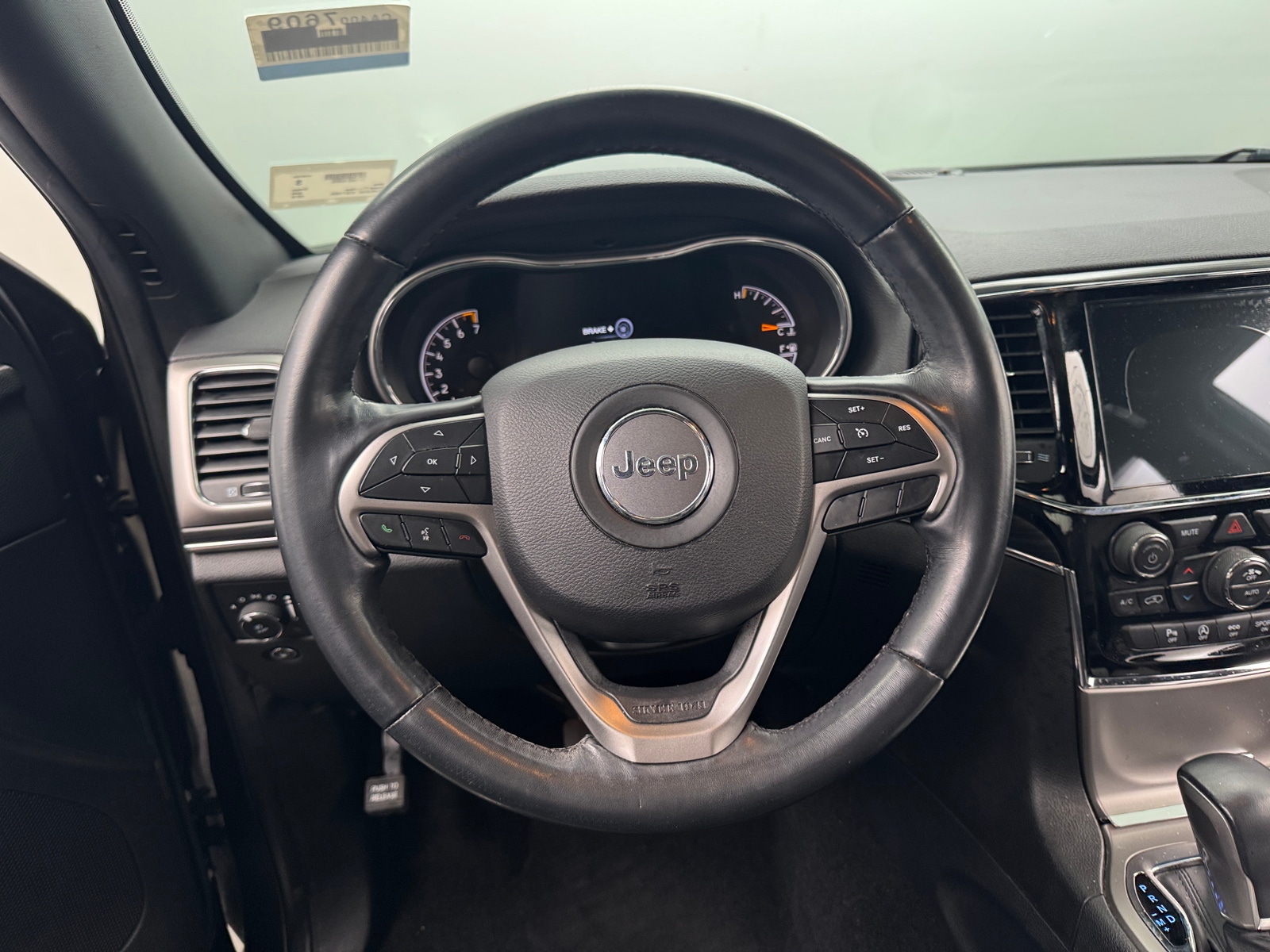 Thumbnail: 2019 Jeep Grand Cherokee - 4