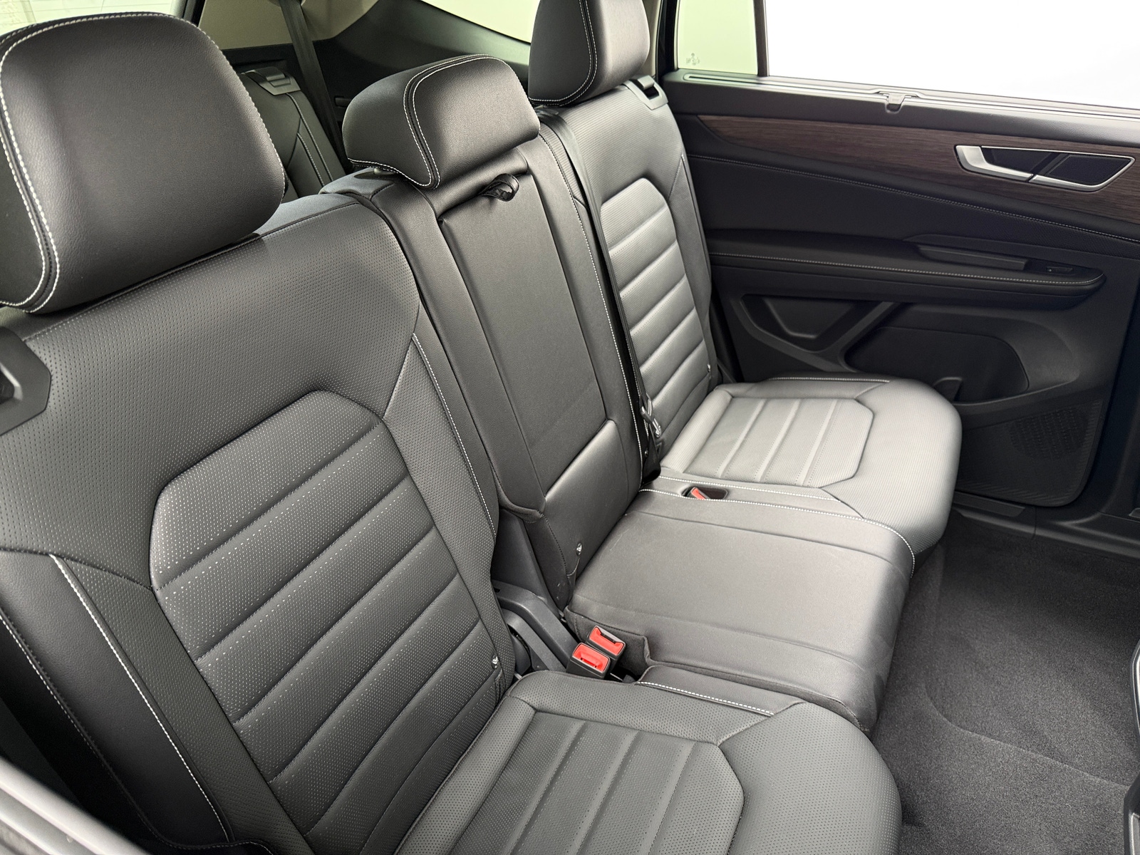 Thumbnail: 2025 Volkswagen Atlas - 5