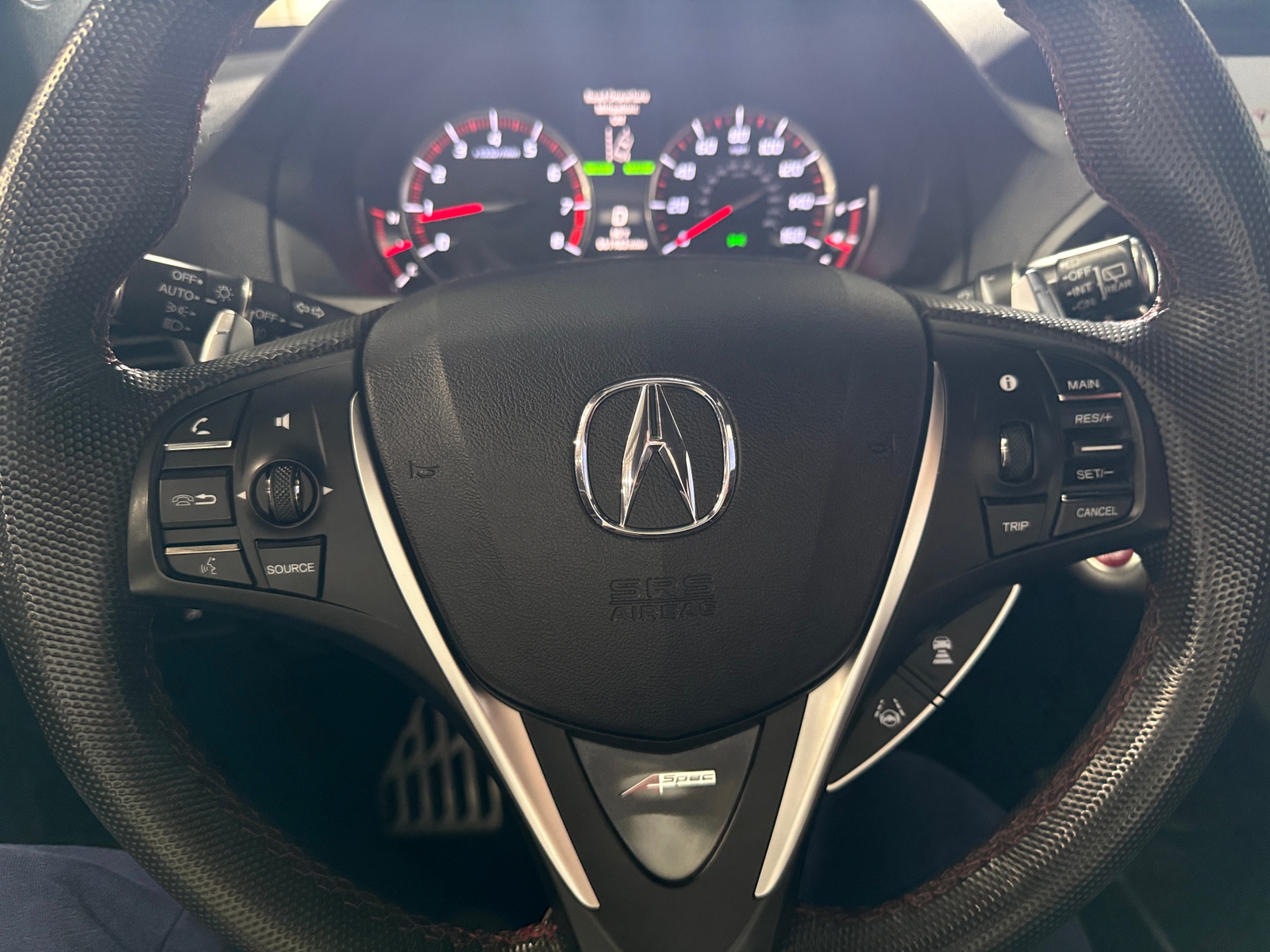 Thumbnail: 2019 Acura MDX - 4