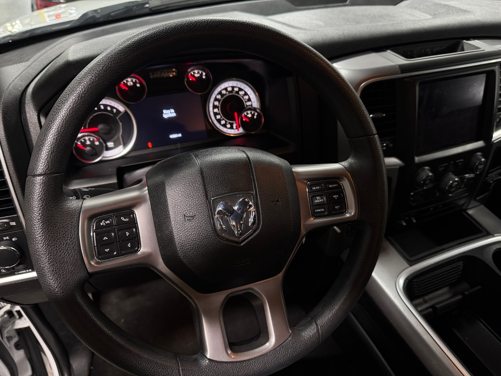 Thumbnail: 2023 RAM 1500 Classic - 5