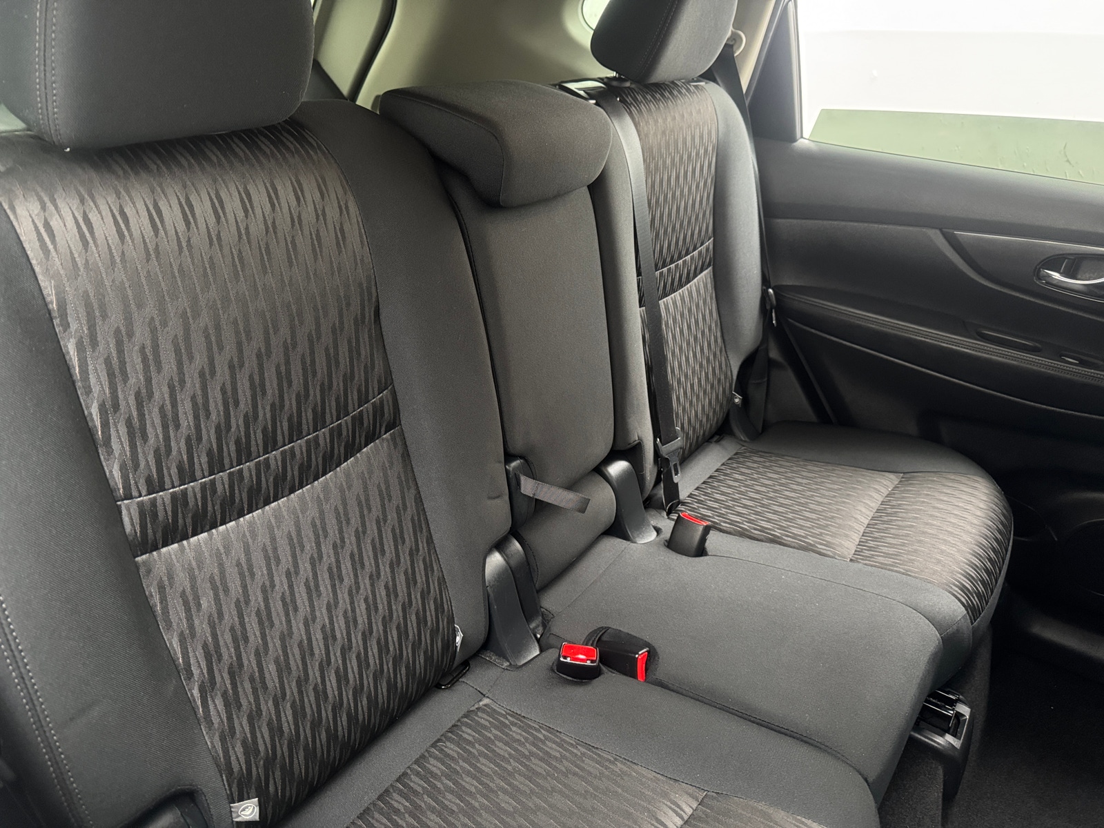 Thumbnail: 2019 Nissan Rogue - 6