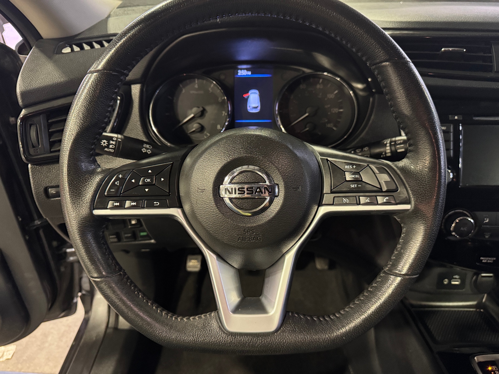 Thumbnail: 2019 Nissan Rogue - 5