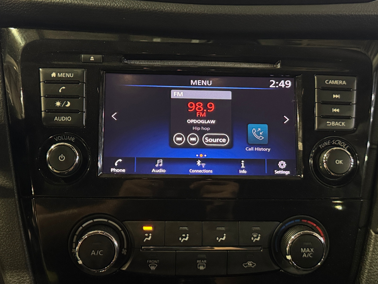 Thumbnail: 2019 Nissan Rogue - 4