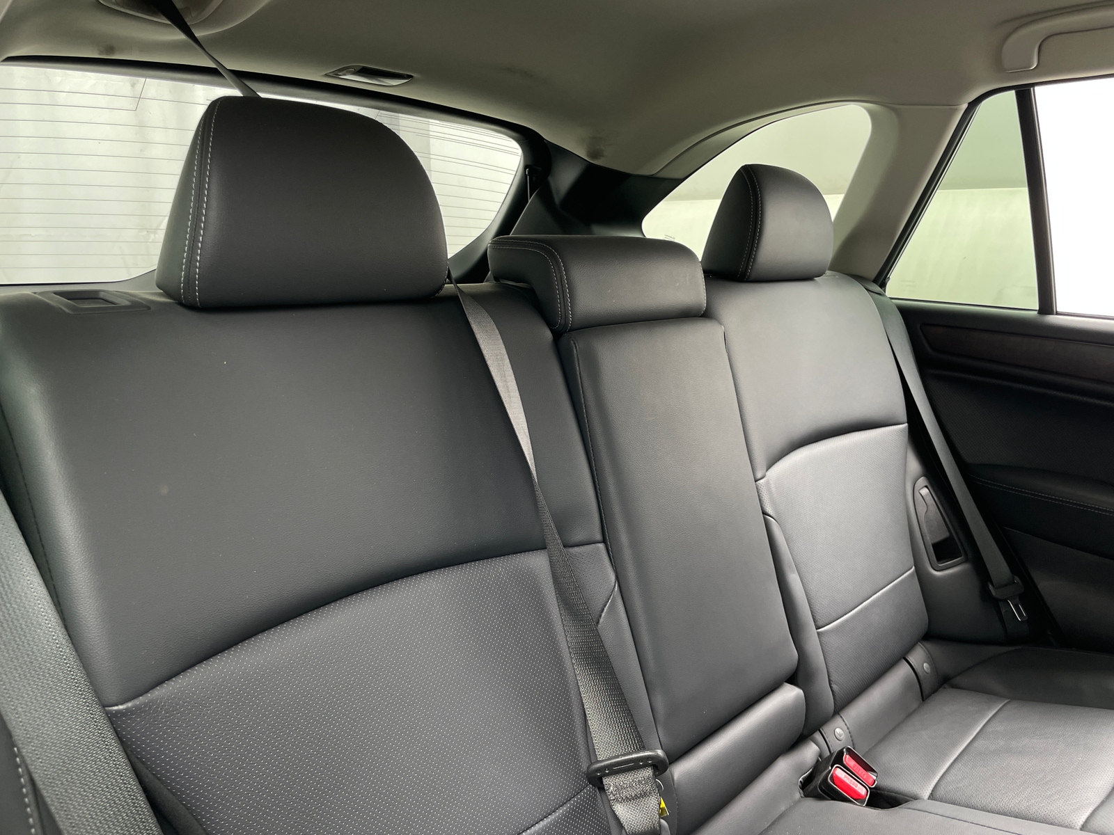 Thumbnail: 2015 Subaru Outback - 5