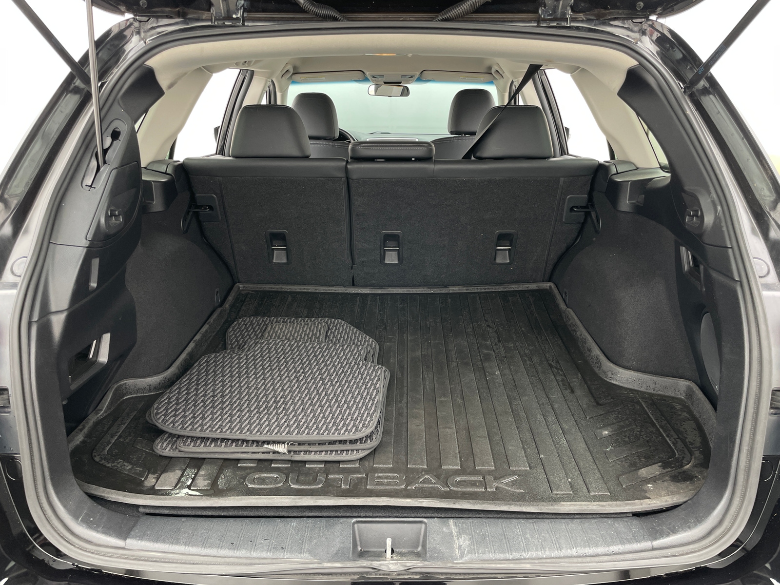 Thumbnail: 2015 Subaru Outback - 6