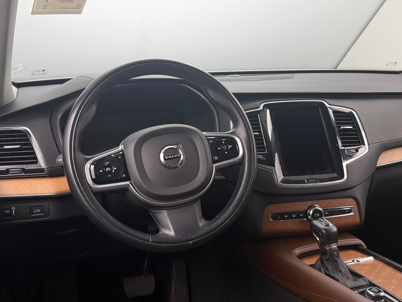 Thumbnail: 2020 Volvo XC90 - 4