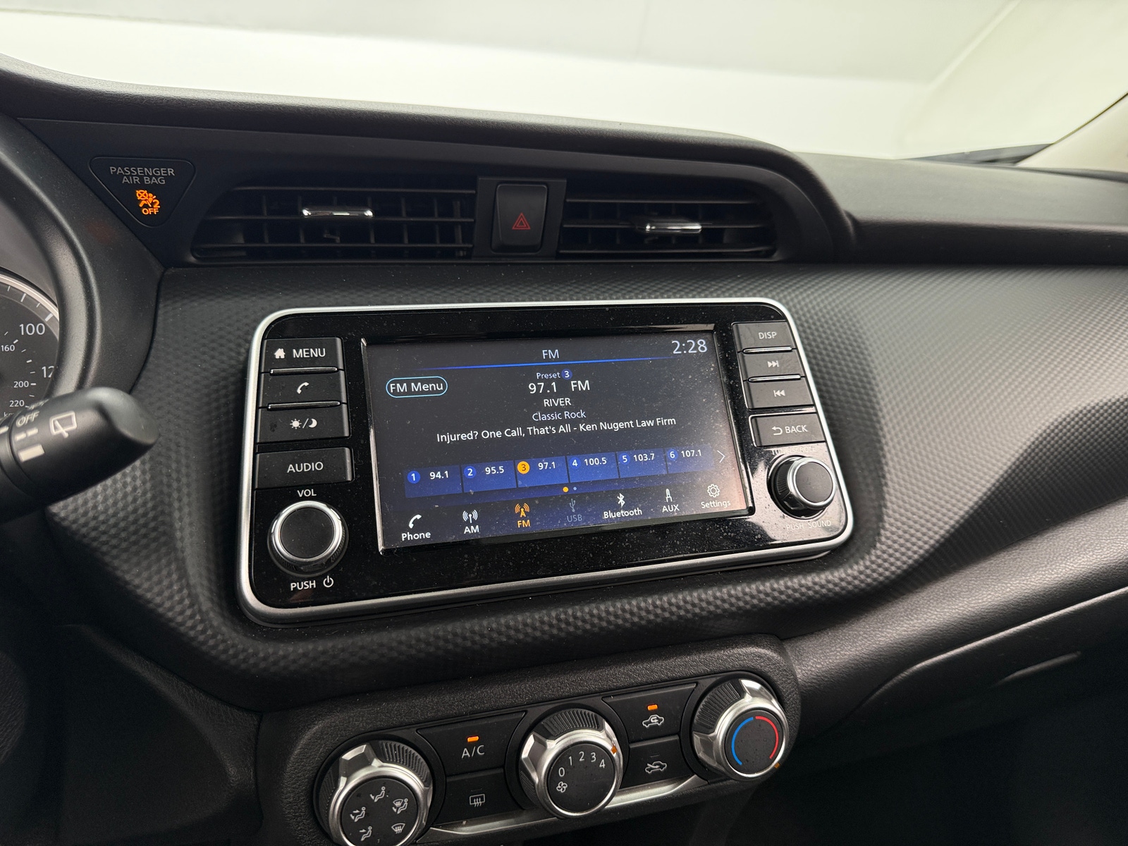 Thumbnail: 2024 Nissan Kicks - 4