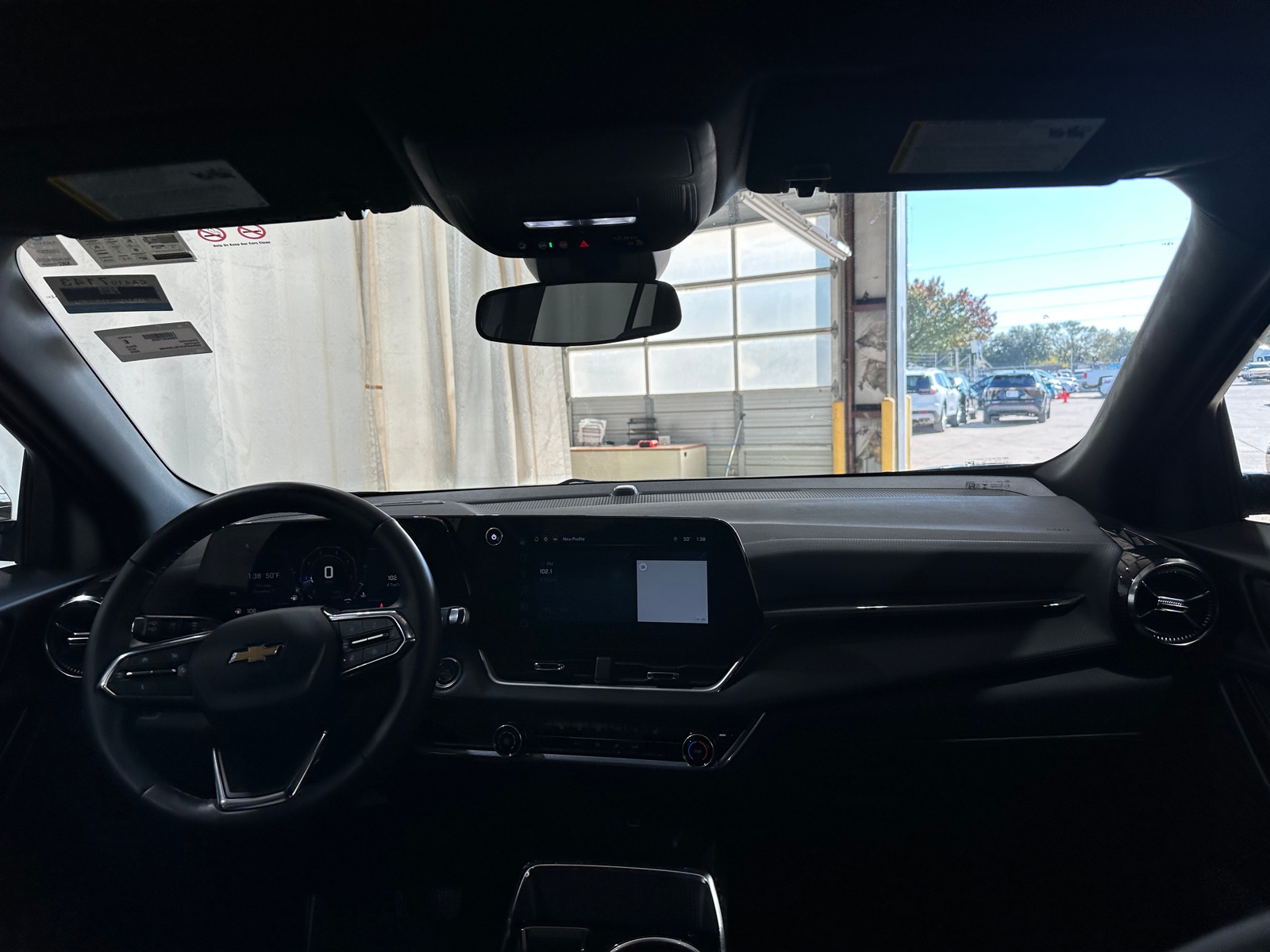 Thumbnail: 2025 Chevrolet Equinox - 3