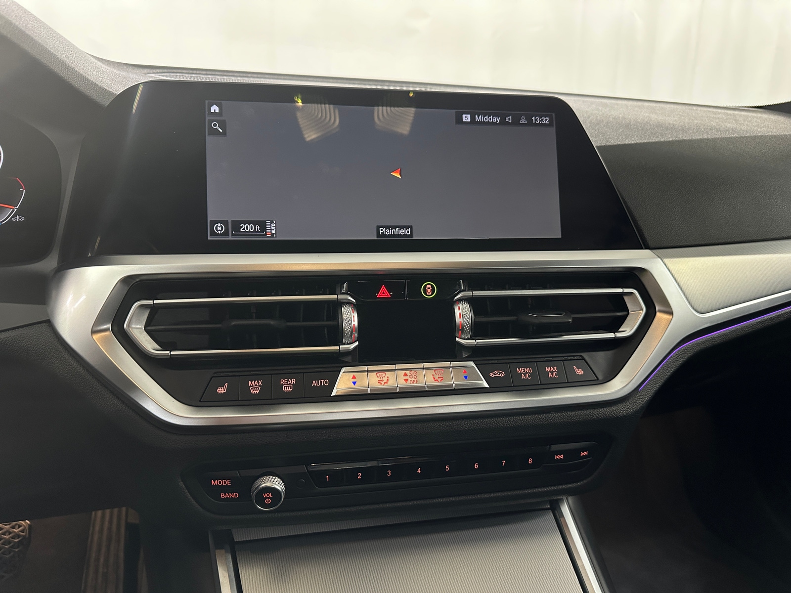 Thumbnail: 2021 BMW 3 Series - 3