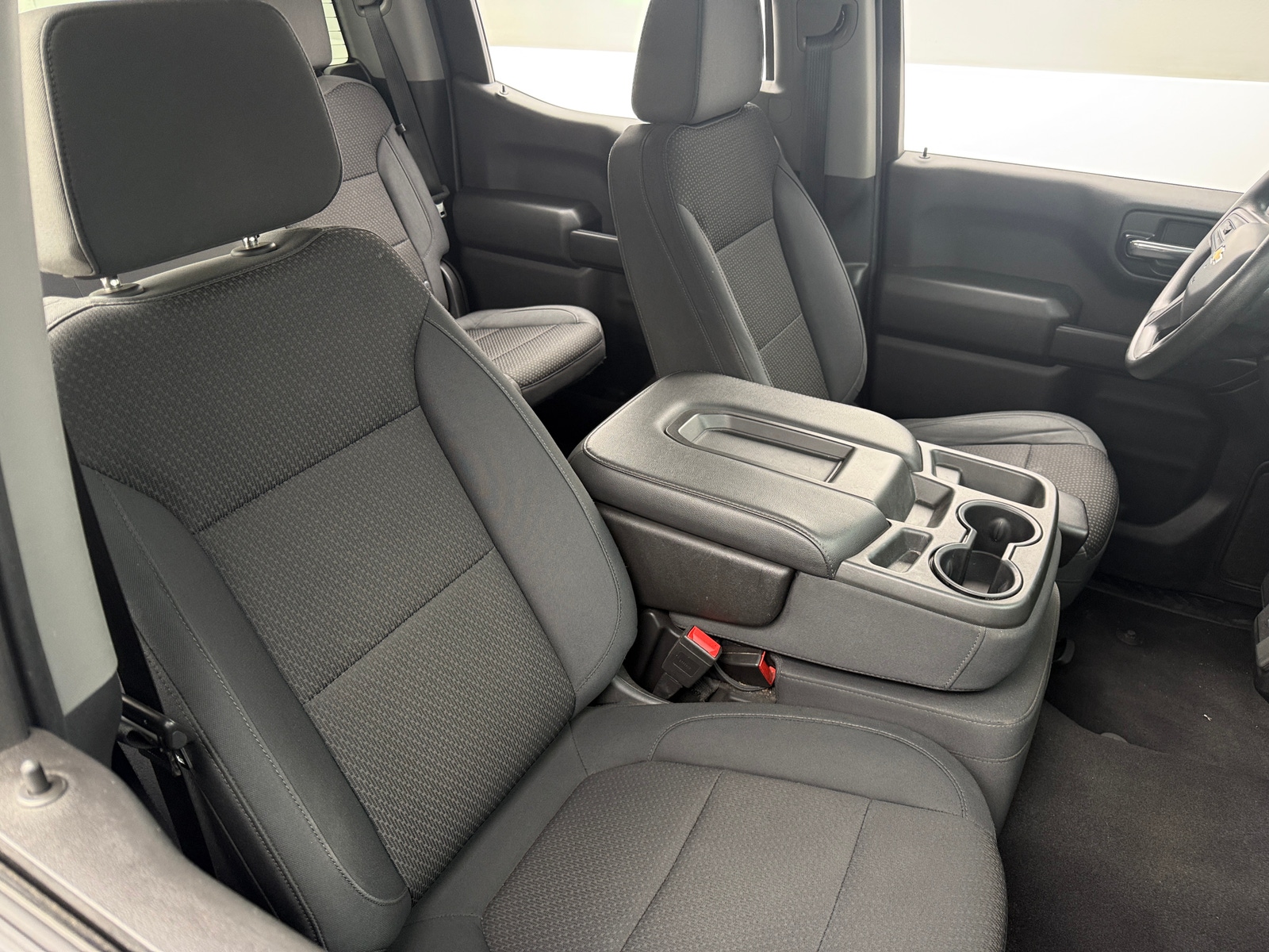 Thumbnail: 2019 Chevrolet Silverado 1500 - 2