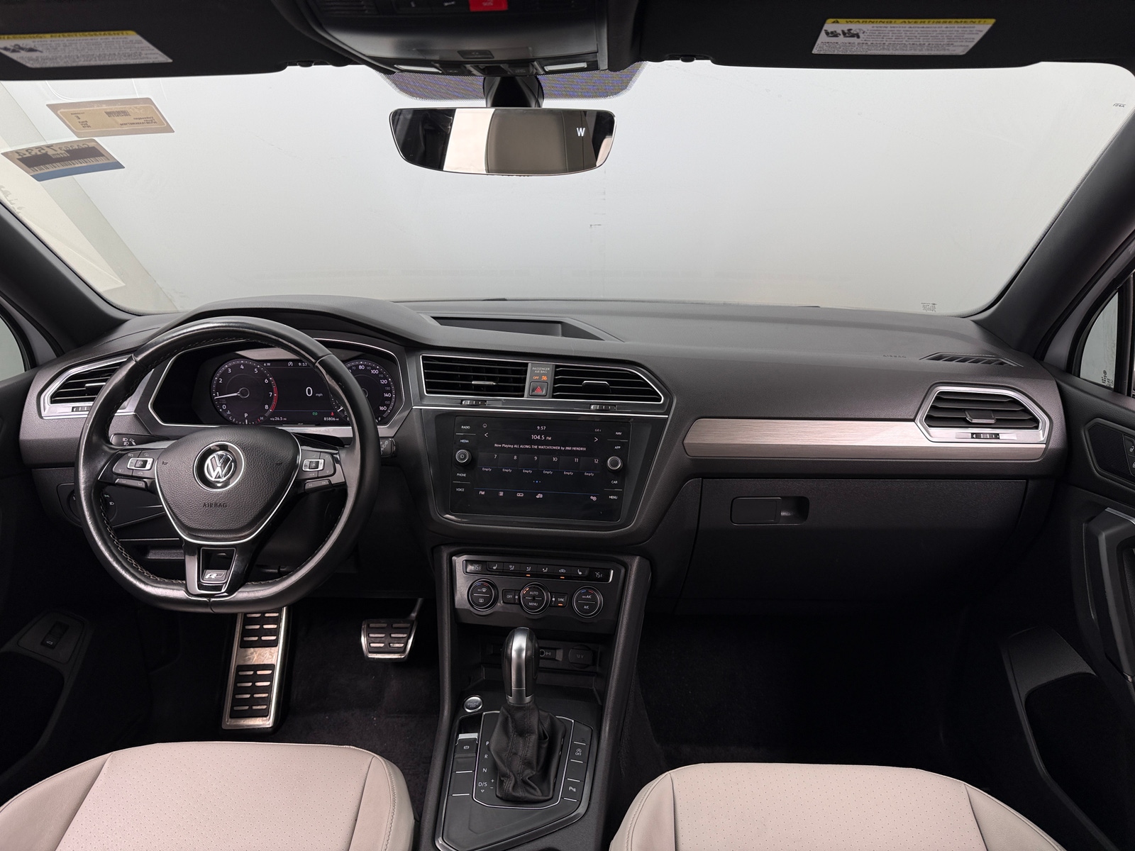 Thumbnail: 2019 Volkswagen Tiguan - 2