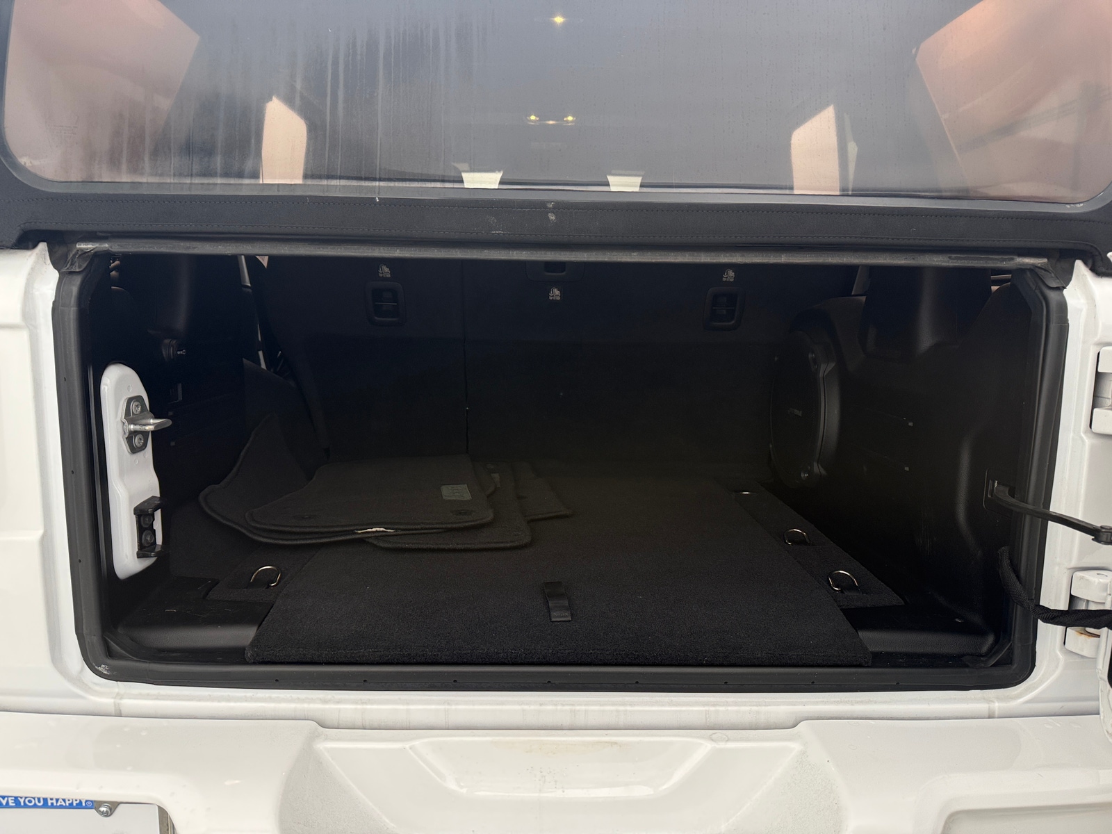 Thumbnail: 2021 Jeep Wrangler - 6